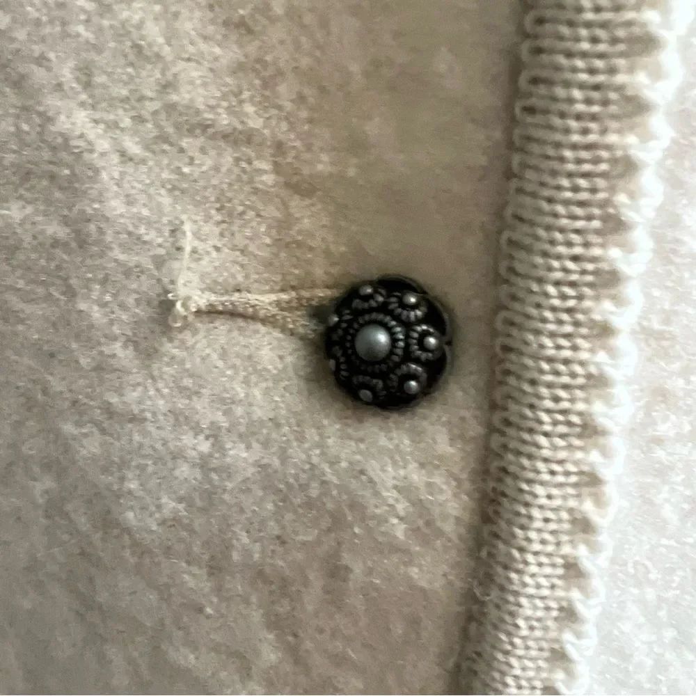 Geiger Button-Front Textured Wool Cardigan - Picture 5 of 6